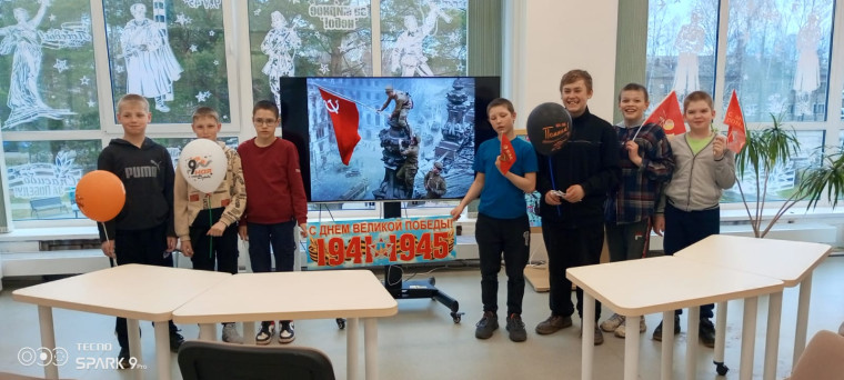 "Подвиг военных корреспондентов".